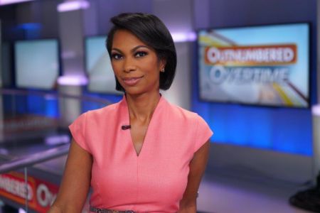 Harris Faulkner gives attention to her looks before she presents herself before camera.